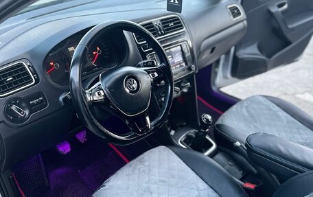 Volkswagen Polo VI (EU Market), 2017 год, 1 100 000 рублей, 8 фотография