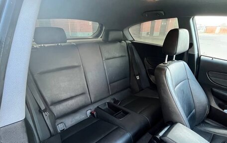 BMW 1 серия, 2007 год, 800 000 рублей, 6 фотография