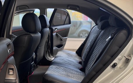 Toyota Avensis III рестайлинг, 2003 год, 512 000 рублей, 16 фотография