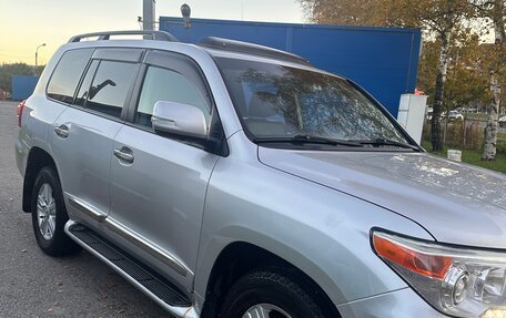 Toyota Land Cruiser 200, 2013 год, 3 900 000 рублей, 3 фотография