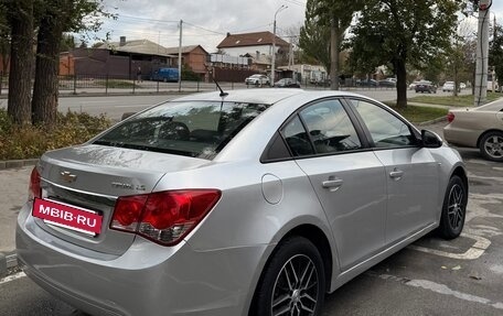 Chevrolet Cruze II, 2009 год, 530 000 рублей, 5 фотография