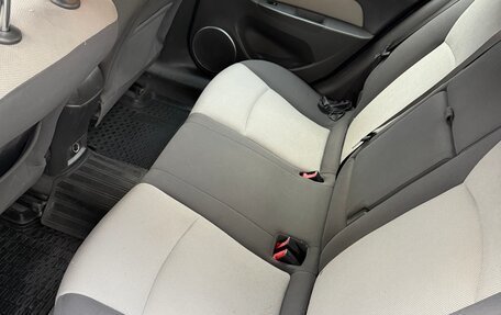 Chevrolet Cruze II, 2009 год, 530 000 рублей, 13 фотография