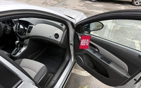 Chevrolet Cruze II, 2009 год, 530 000 рублей, 9 фотография