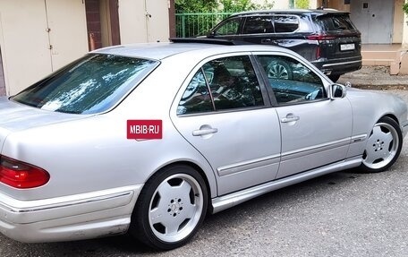 Mercedes-Benz E-Класс AMG, 1998 год, 1 550 000 рублей, 4 фотография