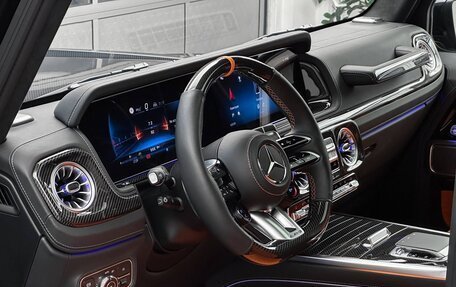 Mercedes-Benz G-Класс AMG, 2025 год, 65 000 000 рублей, 15 фотография