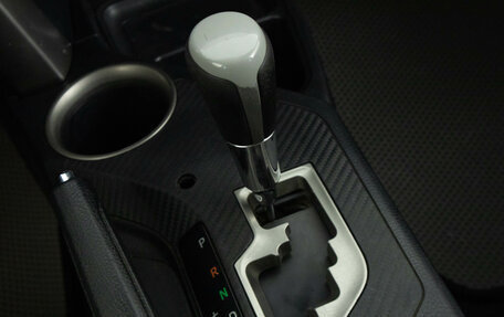 Toyota RAV4, 2014 год, 2 199 000 рублей, 21 фотография