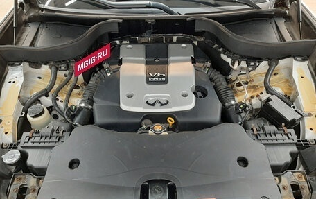 Infiniti QX70, 2013 год, 1 740 000 рублей, 7 фотография