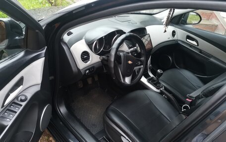 Chevrolet Cruze II, 2012 год, 777 000 рублей, 7 фотография