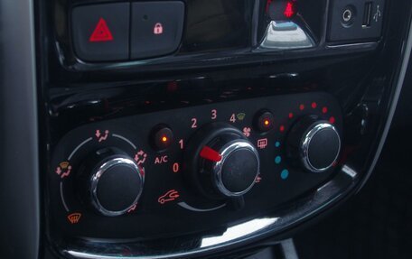 Nissan Terrano III, 2016 год, 1 299 000 рублей, 21 фотография