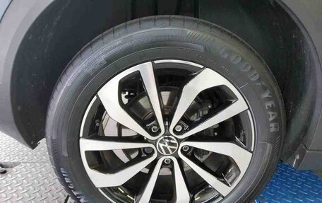 Volkswagen T-Roc I, 2022 год, 2 682 000 рублей, 5 фотография