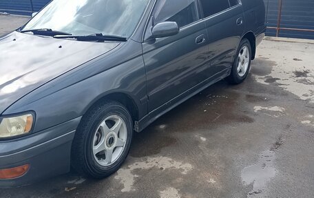 Toyota Corona IX (T190), 1996 год, 435 000 рублей, 2 фотография