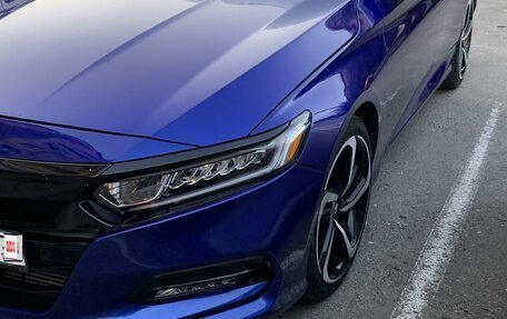 Honda Accord IX рестайлинг, 2018 год, 2 000 000 рублей, 2 фотография