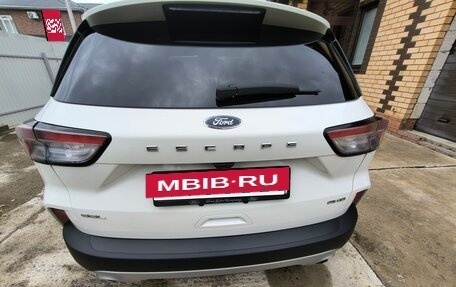 Ford Escape, 2021 год, 2 450 000 рублей, 3 фотография