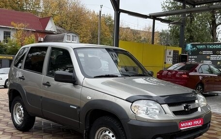 Chevrolet Niva I рестайлинг, 2011 год, 475 000 рублей, 1 фотография