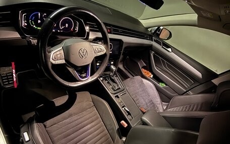 Volkswagen Passat B8 рестайлинг, 2020 год, 2 950 000 рублей, 8 фотография