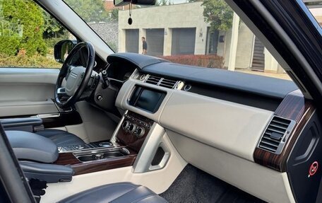 Land Rover Range Rover IV рестайлинг, 2016 год, 6 650 000 рублей, 8 фотография