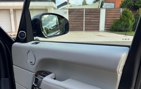 Land Rover Range Rover IV рестайлинг, 2016 год, 6 650 000 рублей, 10 фотография