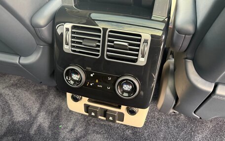 Land Rover Range Rover IV рестайлинг, 2019 год, 6 670 000 рублей, 23 фотография