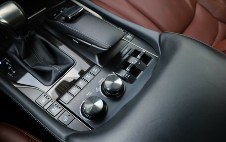 Lexus LX III, 2019 год, 8 499 000 рублей, 23 фотография