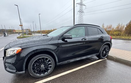 Mercedes-Benz GLA, 2019 год, 3 300 000 рублей, 2 фотография