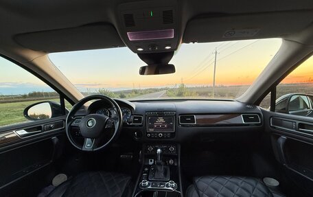 Volkswagen Touareg III, 2017 год, 3 480 000 рублей, 7 фотография