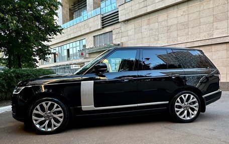 Land Rover Range Rover IV рестайлинг, 2018 год, 9 450 000 рублей, 4 фотография