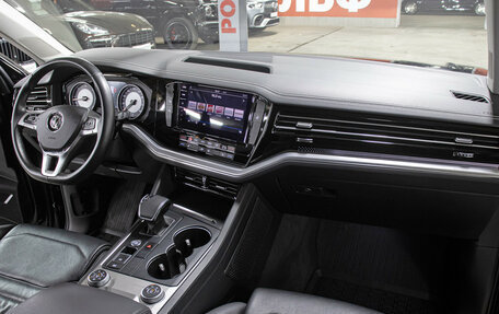 Volkswagen Touareg III, 2020 год, 5 989 000 рублей, 11 фотография