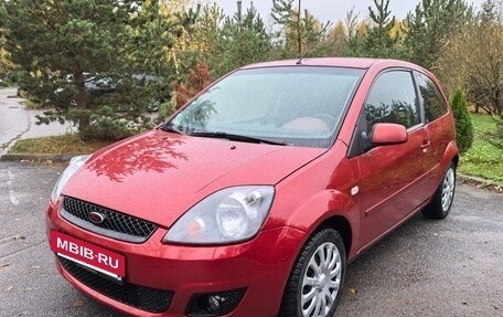 Ford Fiesta, 2006 год, 475 000 рублей, 2 фотография