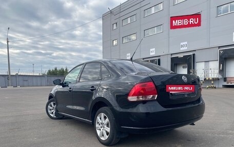 Volkswagen Polo VI (EU Market), 2012 год, 750 000 рублей, 2 фотография