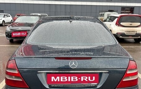 Mercedes-Benz E-Класс, 2002 год, 799 000 рублей, 4 фотография