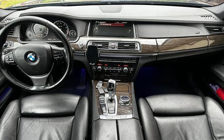 BMW 7 серия, 2014 год, 1 982 000 рублей, 16 фотография