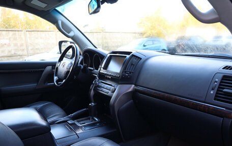 Toyota Land Cruiser 200, 2008 год, 2 899 000 рублей, 10 фотография