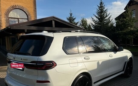 BMW X7, 2022 год, 18 000 000 рублей, 9 фотография