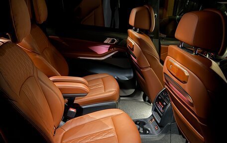 BMW X7, 2022 год, 18 000 000 рублей, 29 фотография