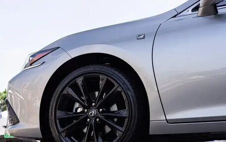 Lexus ES VII, 2022 год, 3 720 077 рублей, 8 фотография