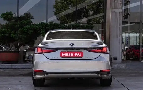 Lexus ES VII, 2022 год, 3 720 077 рублей, 5 фотография