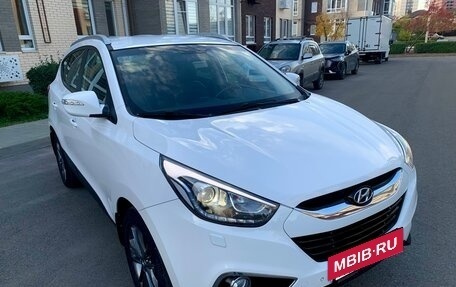 Hyundai ix35 I рестайлинг, 2013 год, 1 490 000 рублей, 11 фотография
