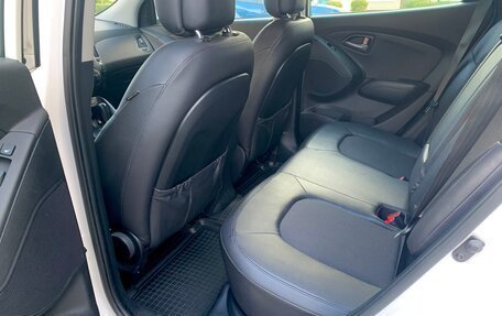 Hyundai ix35 I рестайлинг, 2013 год, 1 490 000 рублей, 29 фотография