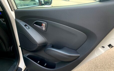 Hyundai ix35 I рестайлинг, 2013 год, 1 490 000 рублей, 31 фотография