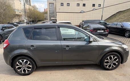 KIA cee'd I рестайлинг, 2010 год, 870 000 рублей, 3 фотография