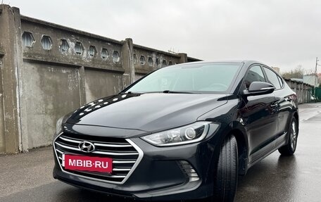 Hyundai Elantra VI рестайлинг, 2018 год, 1 450 000 рублей, 3 фотография