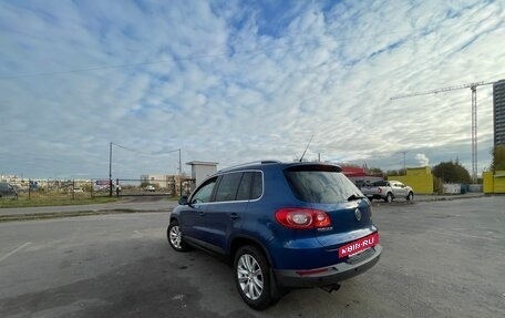 Volkswagen Tiguan I, 2010 год, 835 000 рублей, 4 фотография