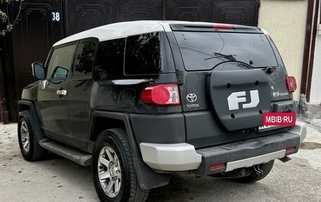 Toyota FJ Cruiser, 2008 год, 3 000 000 рублей, 5 фотография