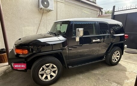 Toyota FJ Cruiser, 2008 год, 3 000 000 рублей, 3 фотография