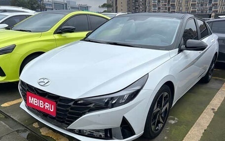 Hyundai Elantra, 2022 год, 1 330 000 рублей, 1 фотография