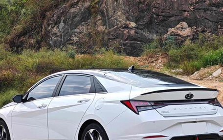 Hyundai Elantra, 2021 год, 1 290 000 рублей, 6 фотография