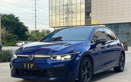 Volkswagen Golf VIII, 2021 год, 1 830 000 рублей, 1 фотография