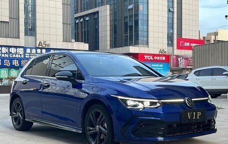 Volkswagen Golf VIII, 2021 год, 1 830 000 рублей, 3 фотография