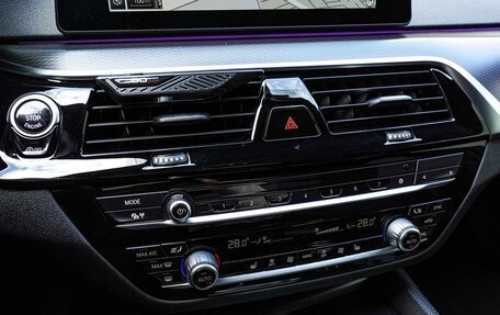 BMW 5 серия, 2020 год, 4 750 000 рублей, 13 фотография