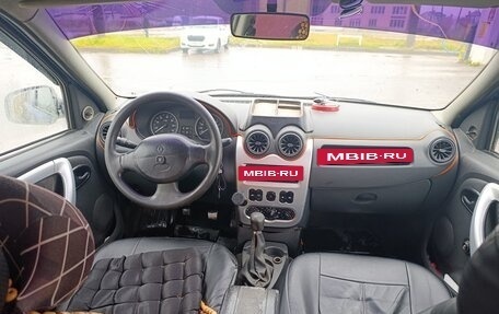 Renault Logan I, 2005 год, 190 000 рублей, 9 фотография